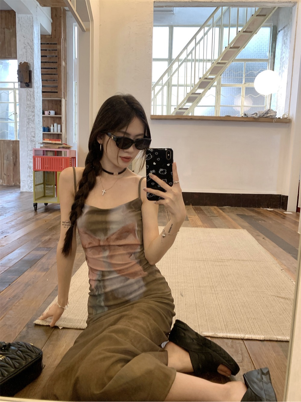 فستان ضيق بتصميم ريترو ضيق وجذاب من القماش الشبكي المطبوع