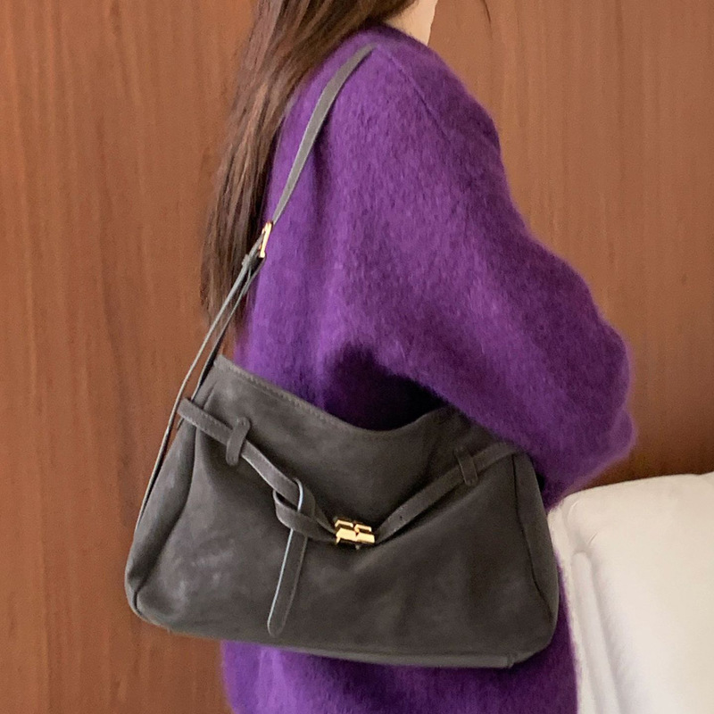 Retro Tote Bag With Belt Buckle Large-capacity Shoulder Bag