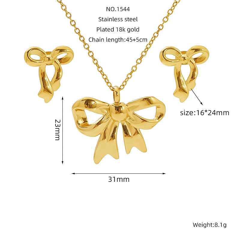 Stainless Steel Vintage Necklace And Stud Set Titanium Steel Jewelry Pendant Necklace And Earrings