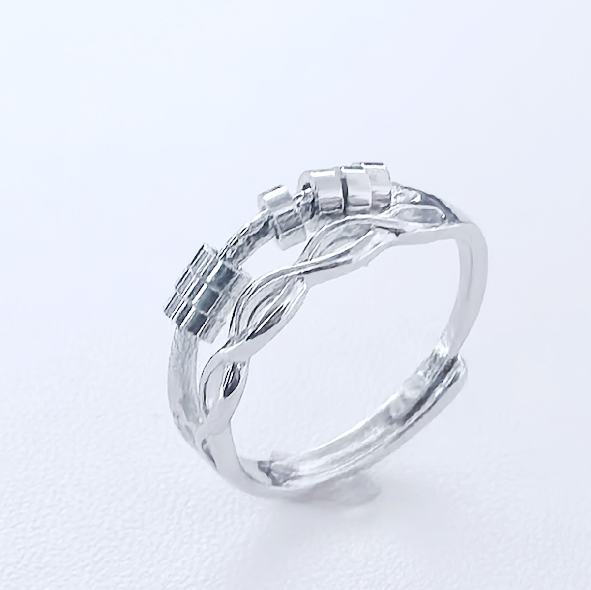 https://cf.cjdropshipping.com/quick/product/a7b0d883-1629-48cf-8296-0a410877c3d3.jpg
