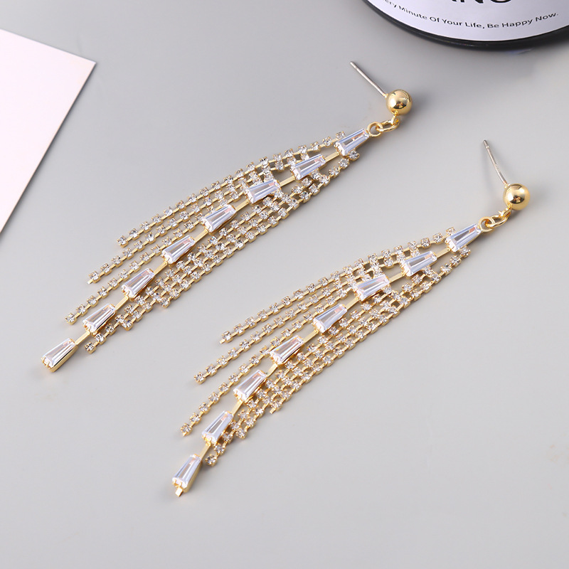 High-grade Zircon Earrings Tassel Long Face-looking