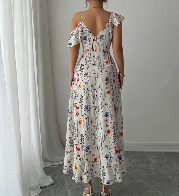 Buy Women's Clothing Online | Buy Trending Dresses for Women