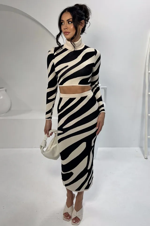 Top Striped Slim fit Sheath Skirt Knitting Suit White - Shop at LoveMi