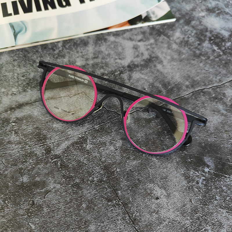 Contrast Colors Wiht Red And Green Pure Titanium Retro Full Frame Women’s Sunglasses