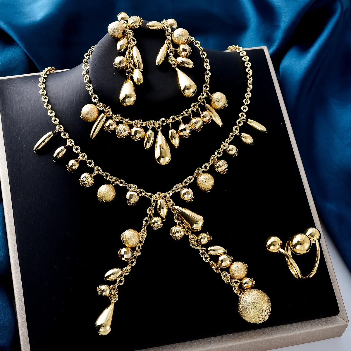 Gold Tassel Jewelry Four-Piece Set - Teardrop