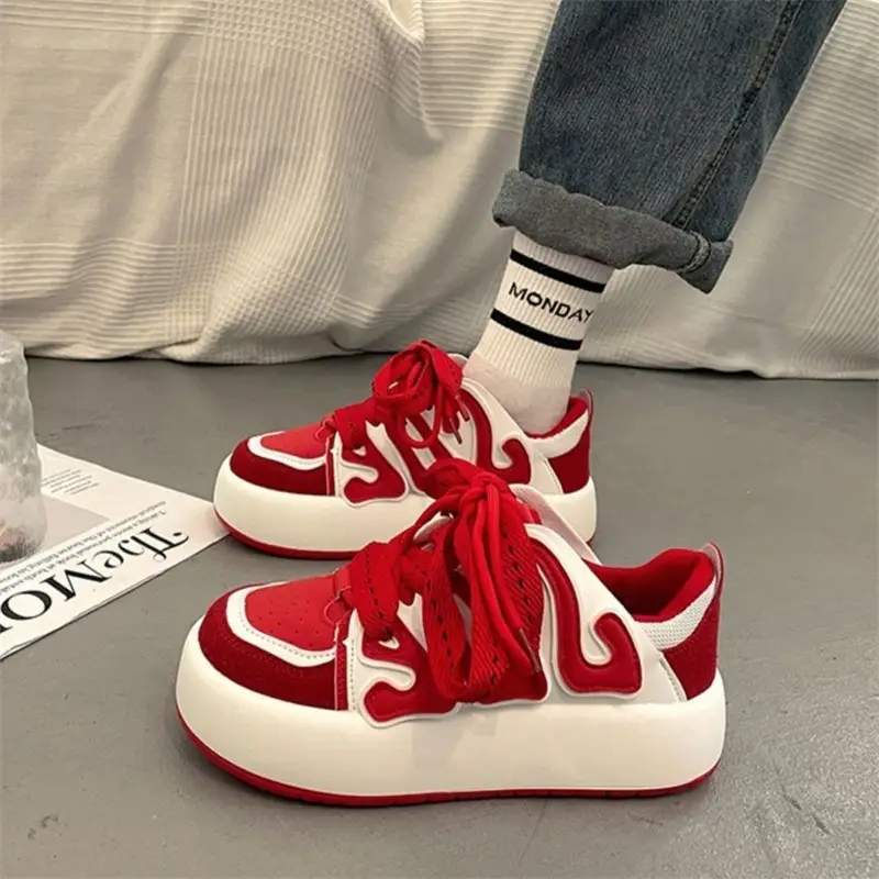 Versatile Retro Minority Design Casual Sports Skate Shoes