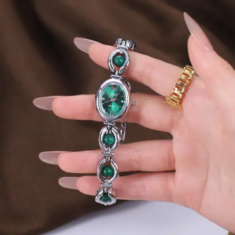 Gedi National Style Emerald Good-looking Bracelet Watch Niche High-grade