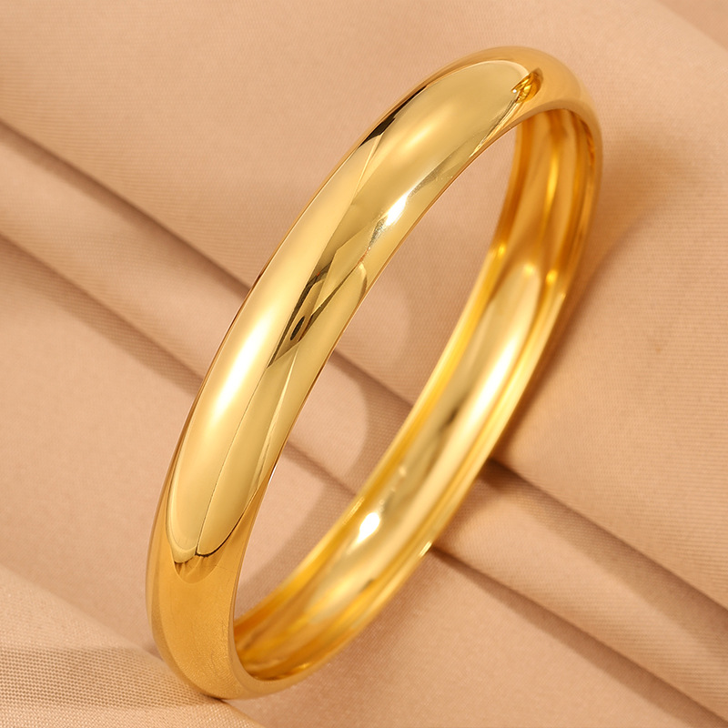 Moms Non-fading Titanium Steel Bracelet Round Bangle