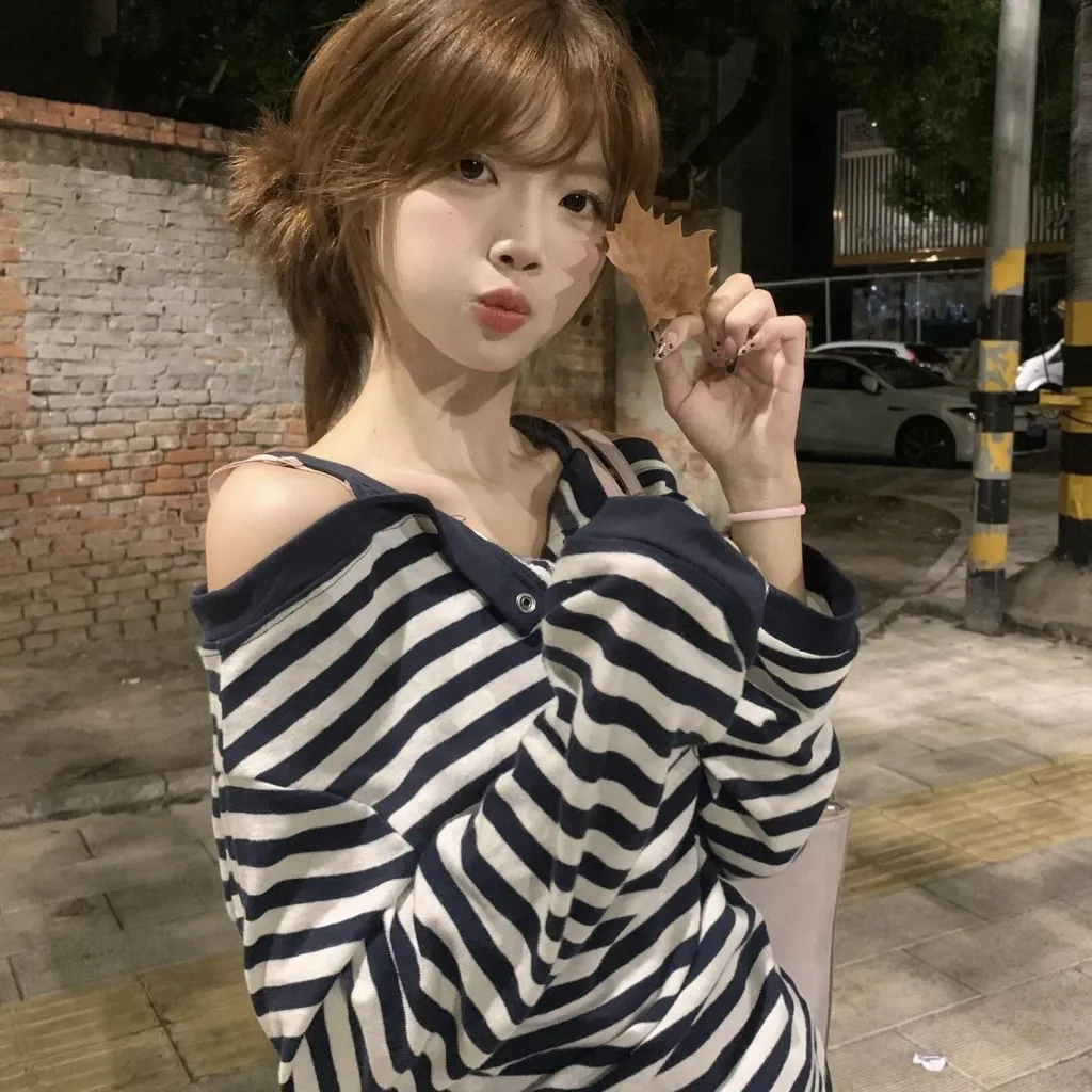 Women's Korean-style Gentle Long-sleeved T-shirt - Dark Blue