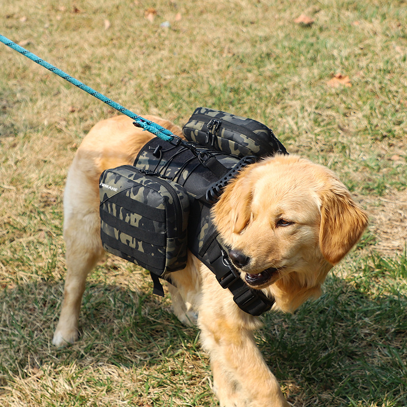 Simple Medium Large Dog Walking Dog Snack Pack