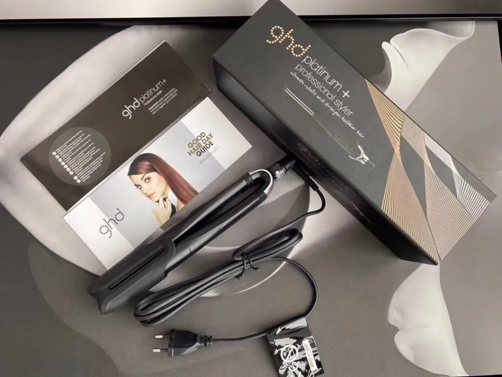 Black And White Platinum Dry Roll Straight Three-in-one Wired Hair Straightener - Black