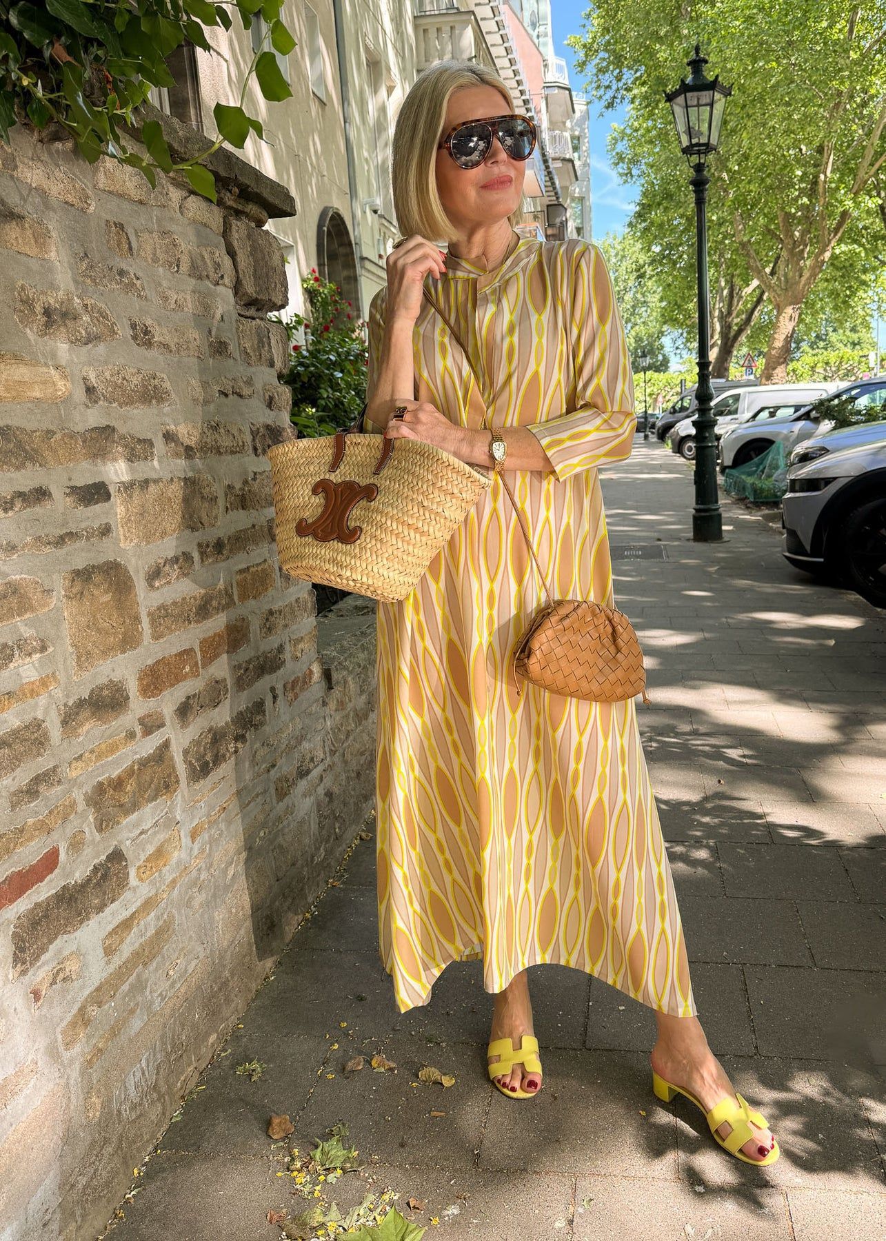 Buy Women's Clothing Online | Buy Trending Dresses for Women