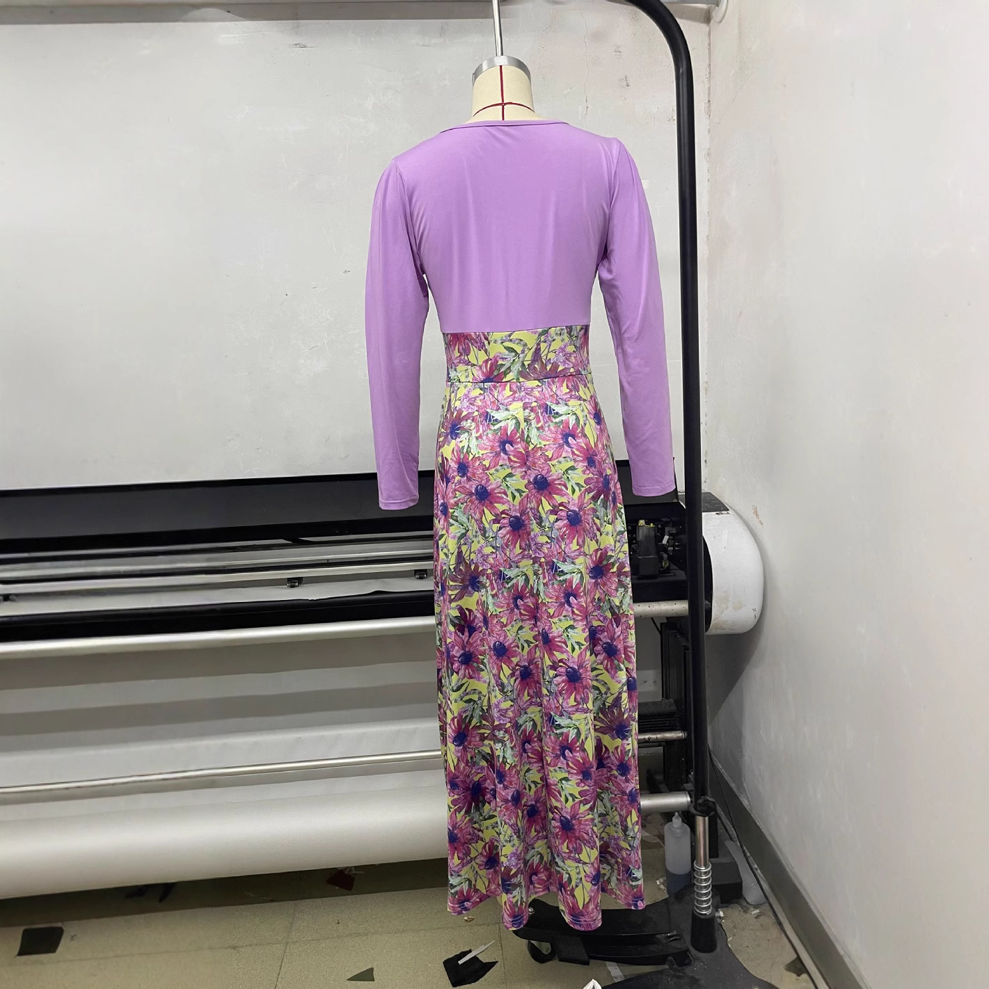 Womens Long-sleeve Crew-neck Printed Dress