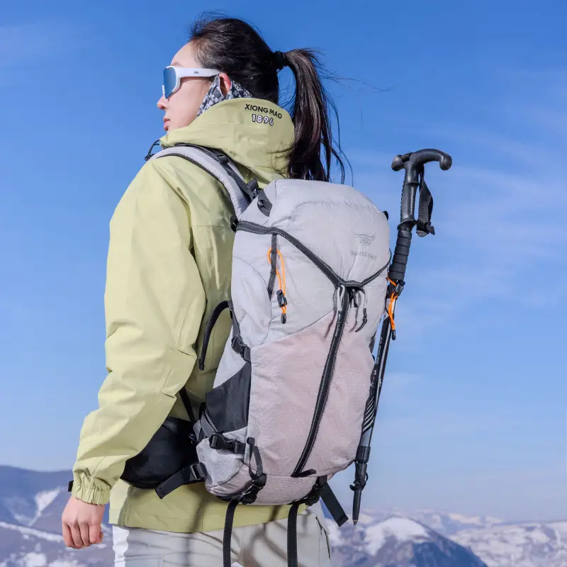 Large-capacity Lightweight Multi-functional Outdoor Backpack