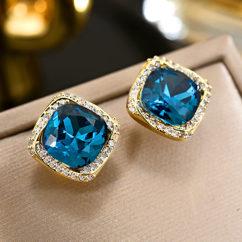 Elegant Blue Imitation Crystal Hot-sale Earrings Generous Earrings