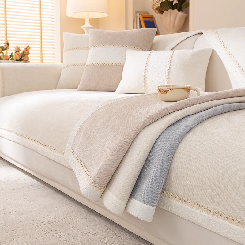 Cream-colored Chenille Sofa Cushion Minimalist And Modern