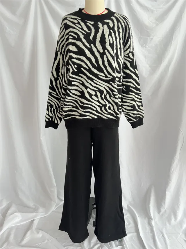 Commuter Knitted Two piece Zebra Pattern Contrast Color Black Suit - Shop at LoveMi
