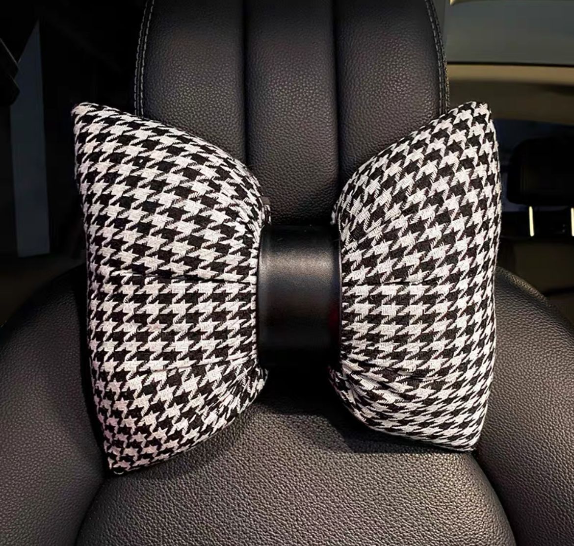 Belt Tire Houndstooth Headrest