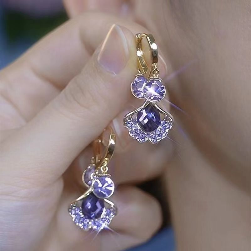 Unique And Mysterious Temperament Amethyst Ginkgo Leaf Ear Clip Women's New