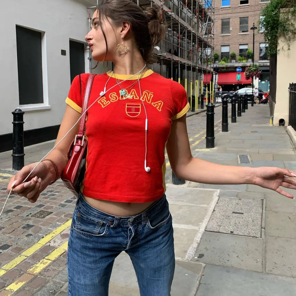 Women's Round Neck Pullover Sleeveless Embroidered Printed Casual T-shirt - Red