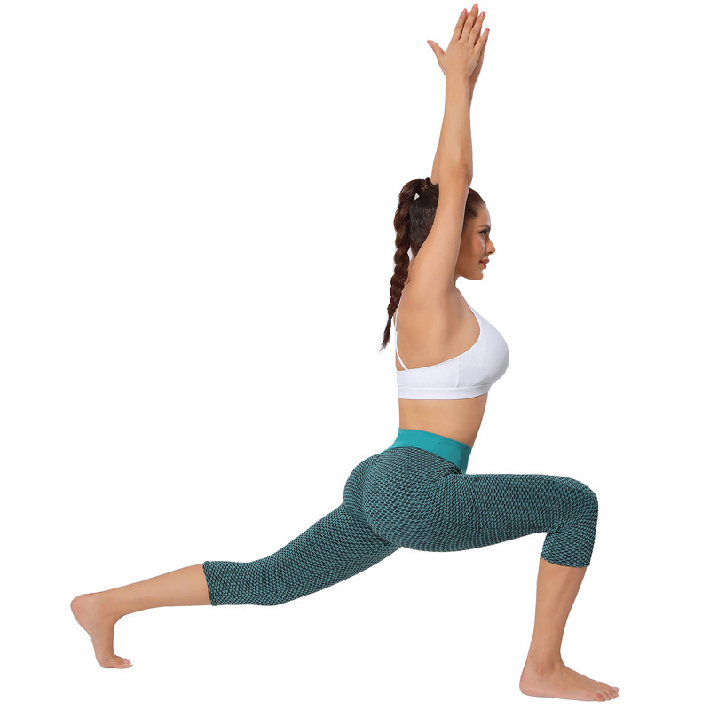 Title 52, Beautiful Peach Buttocks Skinny Cropped Yoga Pa...