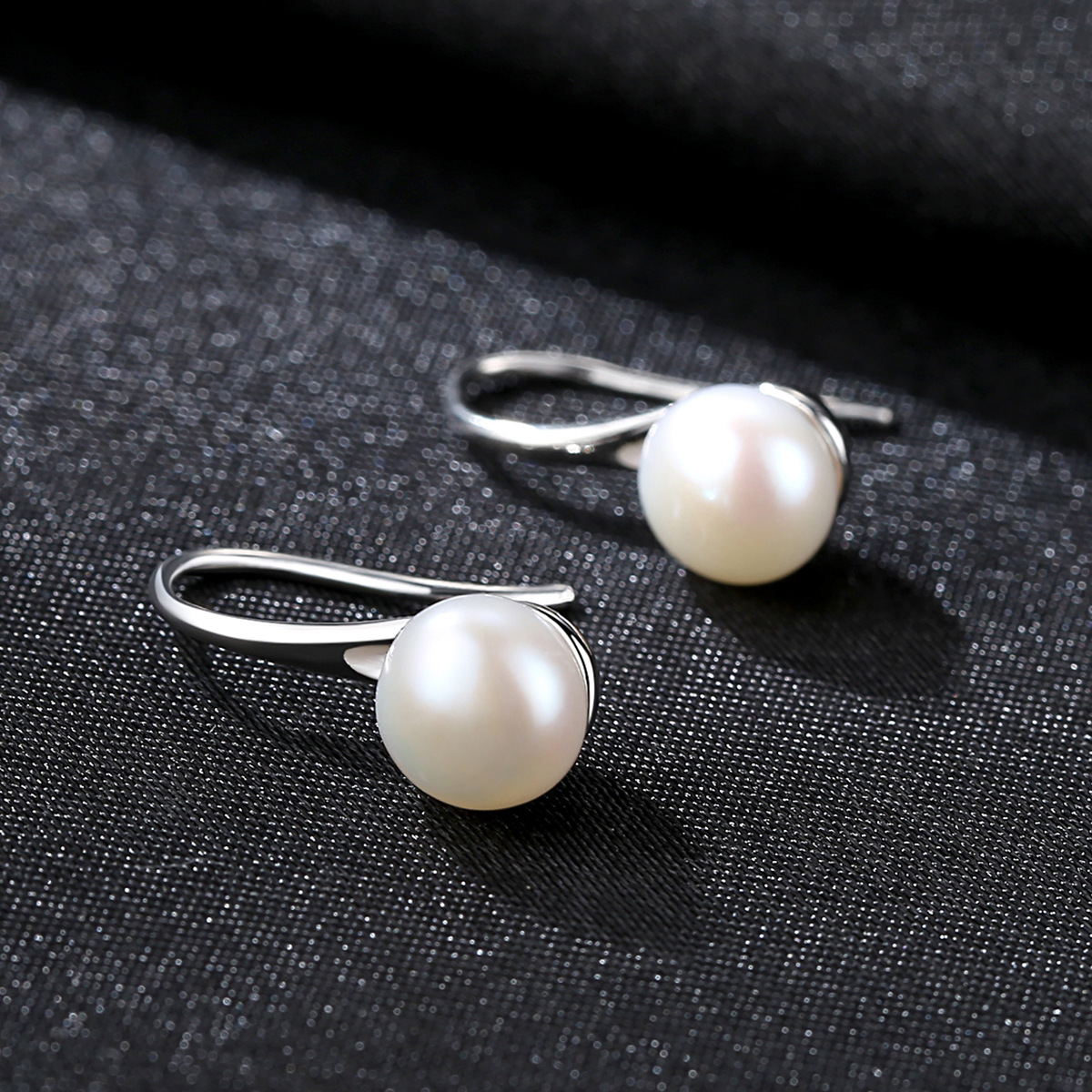 Fashion S925 Silver Vintage Pearl Earrings