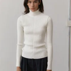 Women's Fashion Elegant Inner Match Sunken Stripe Slimming And Warm Turtleneck Bottoming Shirt - White - View 1