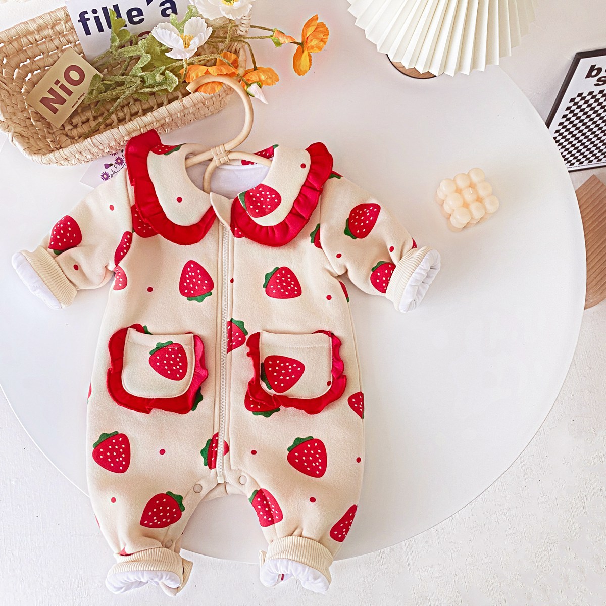 Title 3, Baby meisjes warme kleding aardbeien print gewa...