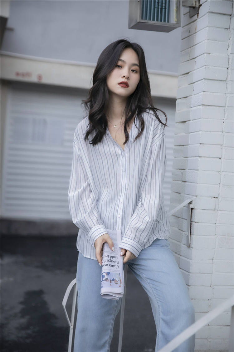 Title 12, Striped Lazy Style Shirt Lapel Is Thin And Long...