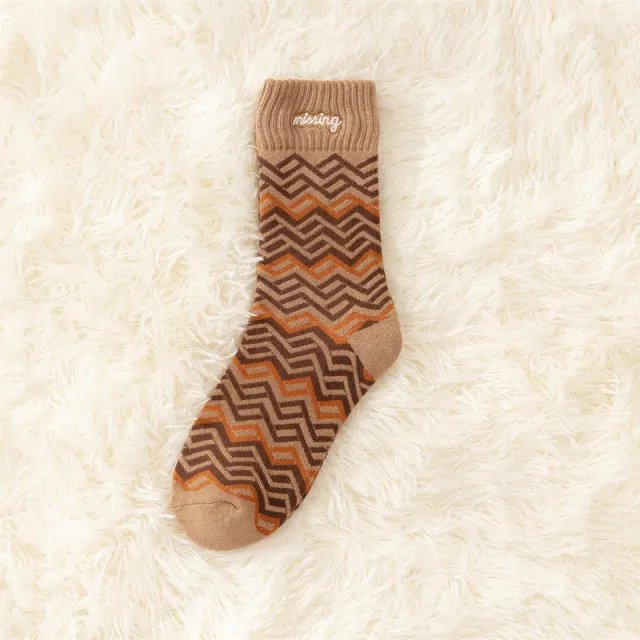 Autumn And Winter New Socks Women's Thickened Fleece lined Warm Wave Pattern - Shop at LoveMi