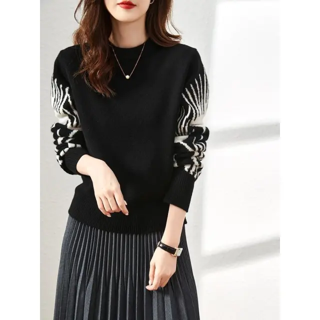 Thick Round Neck Knitwear Women's Short Pullover Loose Sweater Black - Shop at LoveMi