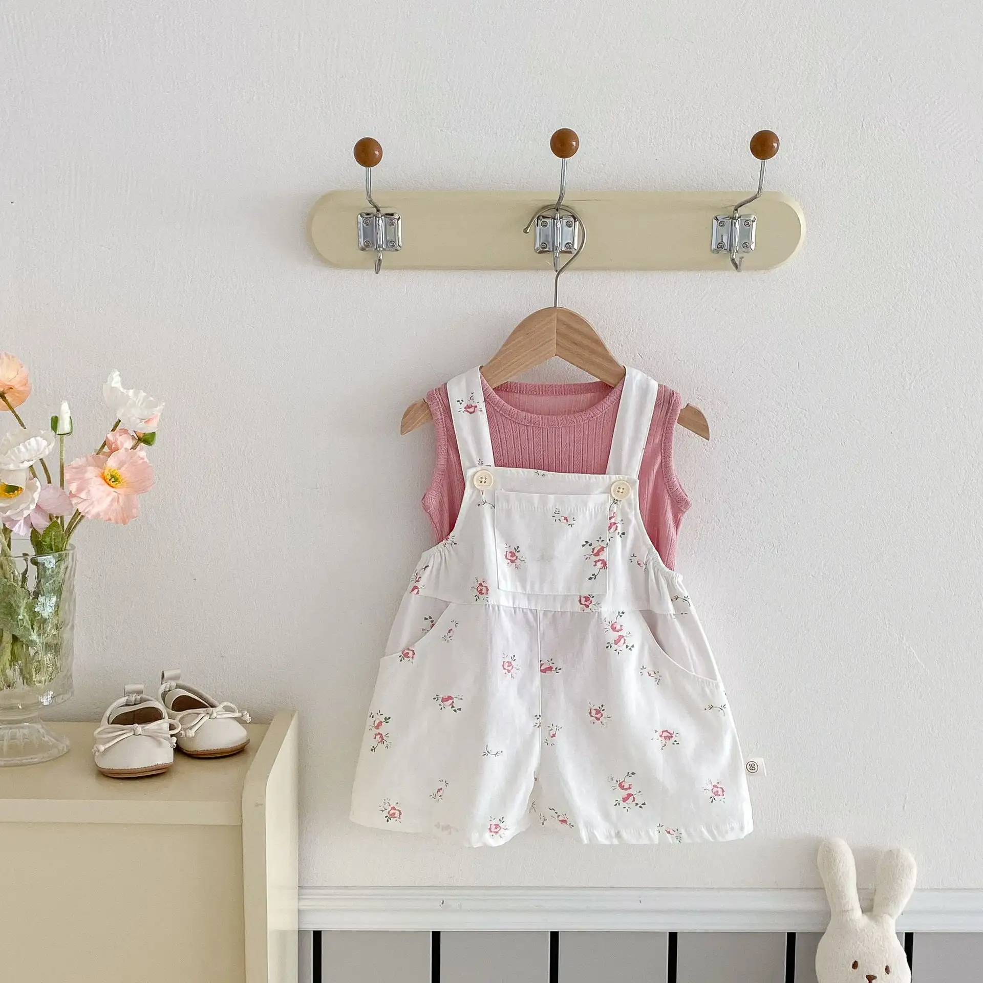 Western Style Fashion Floral Suspender Shorts Baby Two-piece Suit