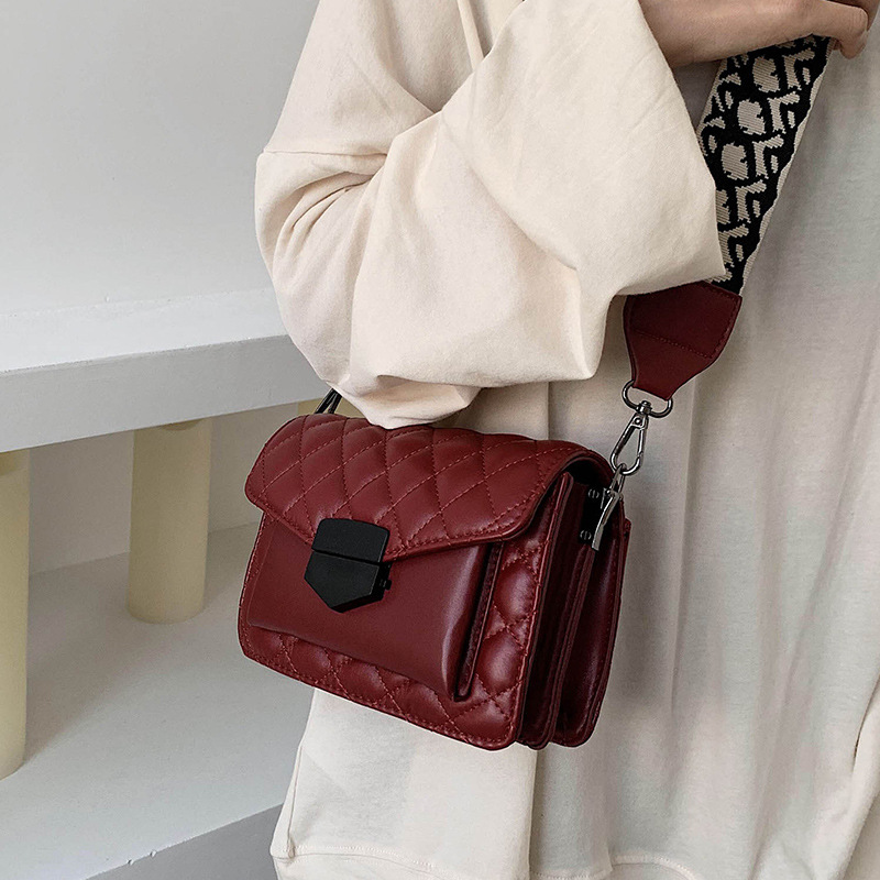 https://cf.cjdropshipping.com/quick/product/ac62eb24-8d12-4490-8c44-2429075166c3.jpg