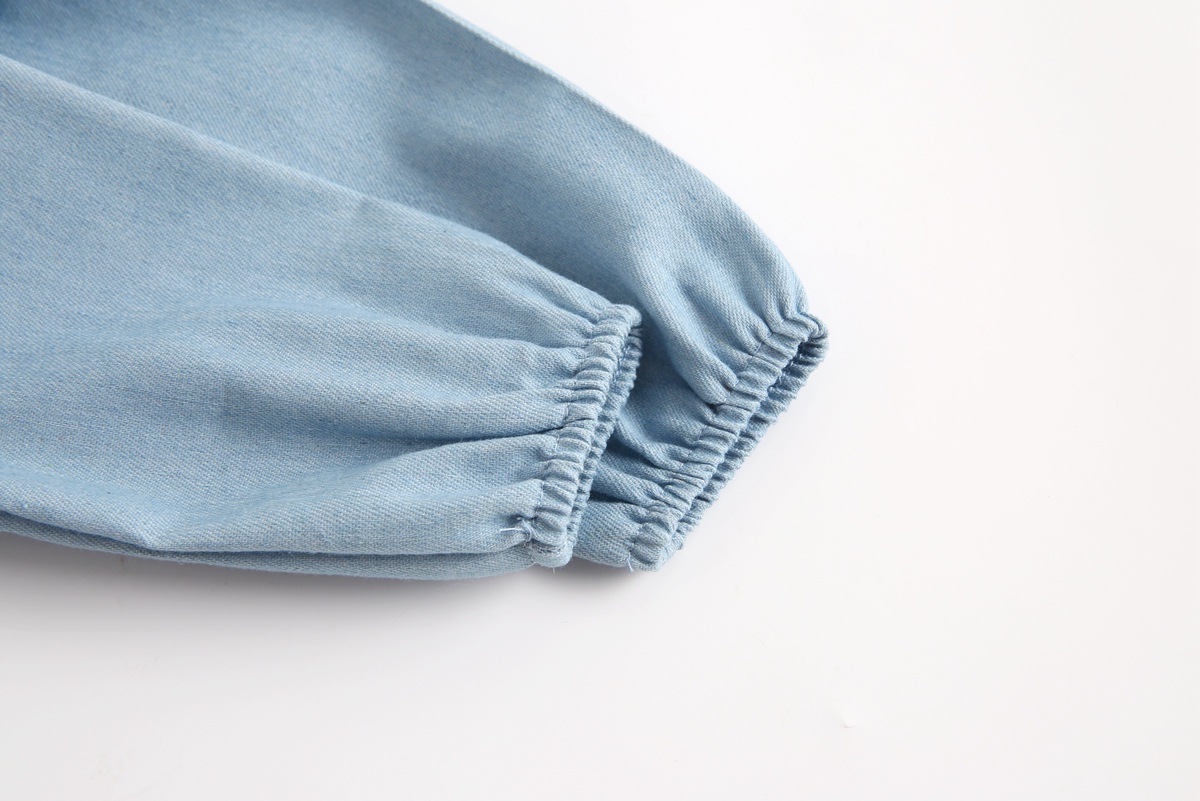 Title 7, Baby denim romper met wikkeldesign en anti-wind...