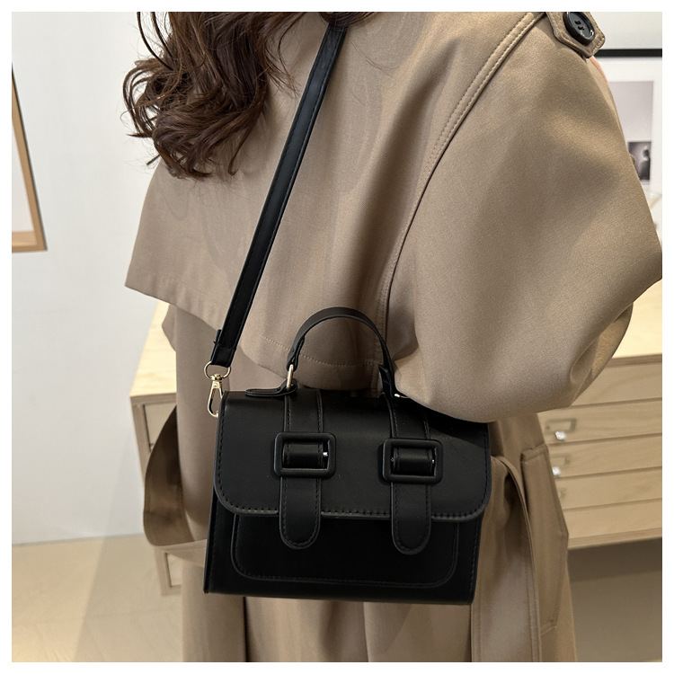 Buy Women's Clothing Online | Buy Trending Dresses for Women