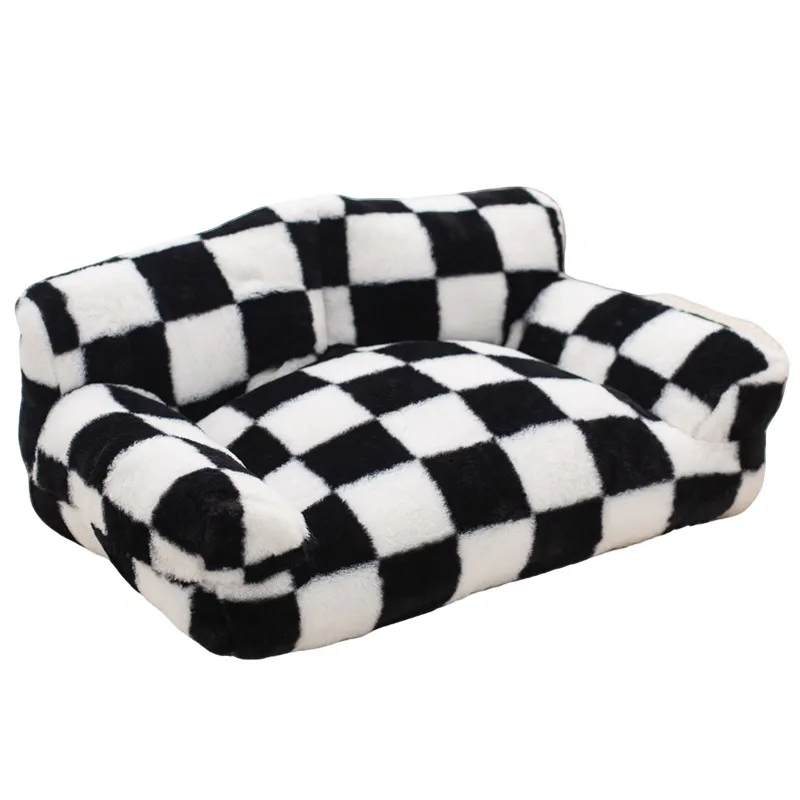 Cat Nest Large Pet Rabbit Plush Kennel - Black And White Plaid