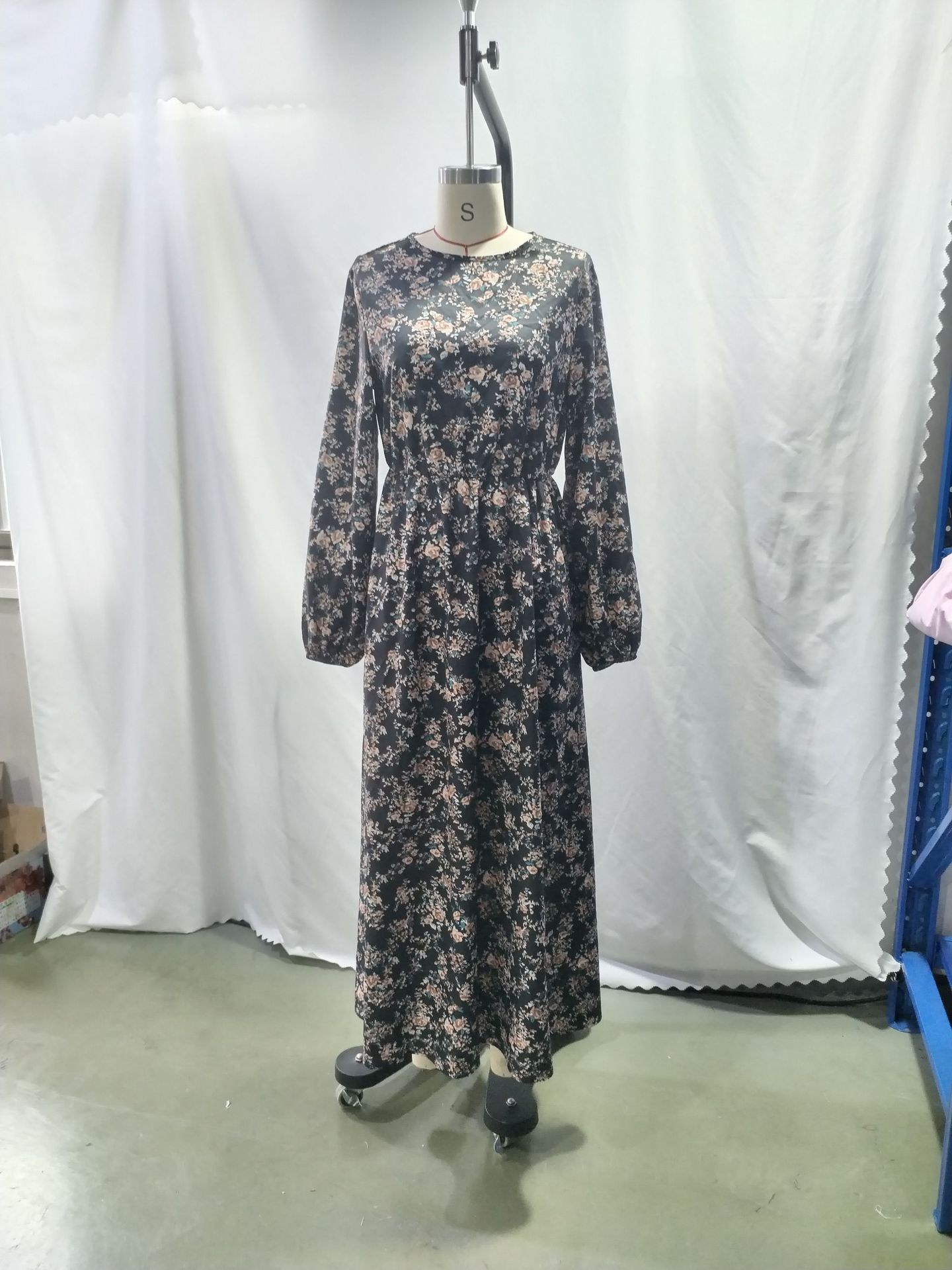 Vintage Print Long-sleeve Dress 26 ac7ca359 ec42 45ce bd1e 9ecef98fcf72