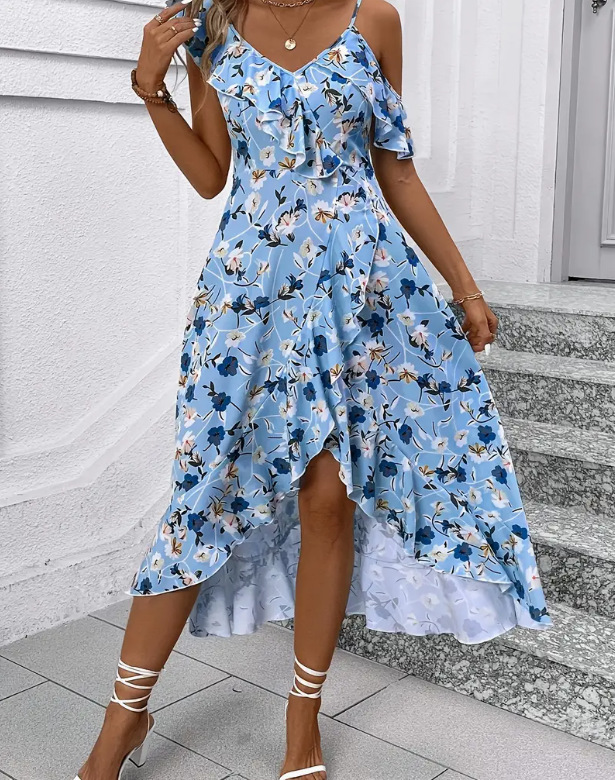 Buy Women's Clothing Online | Buy Trending Dresses for Women