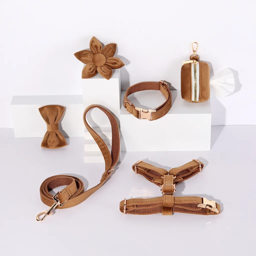 Classic Velvet Soft Pet Collar Traction Rope Suit - Brown Velvet