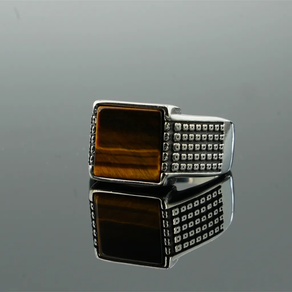 Exaggerated Lady's Non-fading Agate Ring - Wood Grain Color Stone
