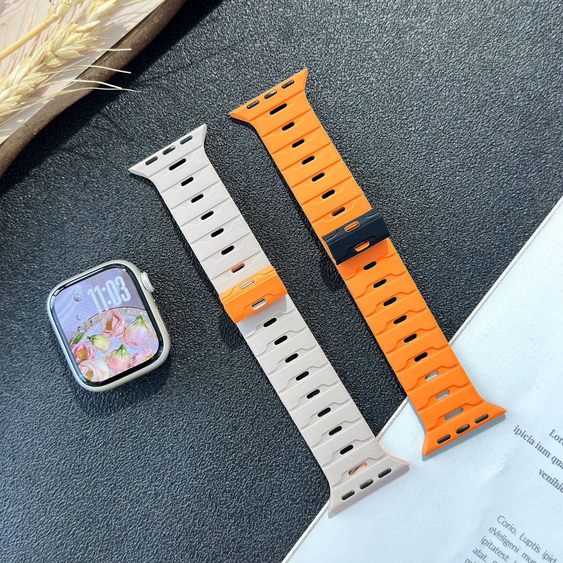 Two-color Magnetic Silicone Watch Strap
