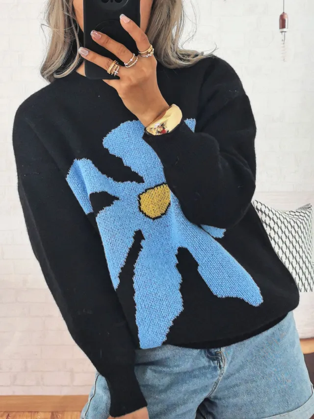 Casual Loose Knitted Round Neck Large Flower Jacquard Contrast Color Sweater Black - Shop at LoveMi