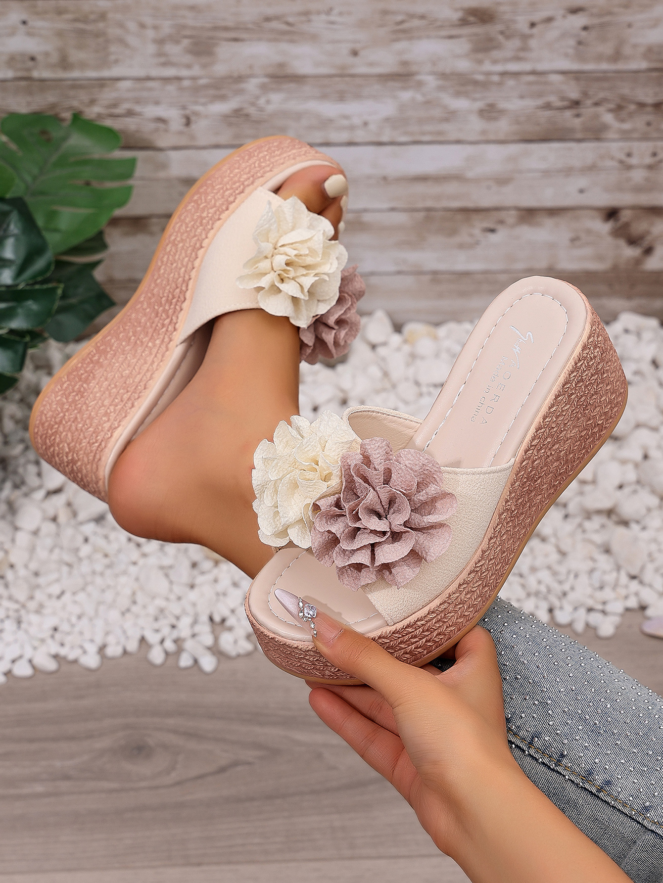 Women's Double-Flower Wedge Platform Sandals — sole detail 3