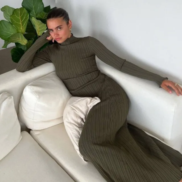 Long Sleeve Knitted Wooden Ear Turtleneck Waist controlled Slim Fit Slimming Dress Green - Shop at LoveMi