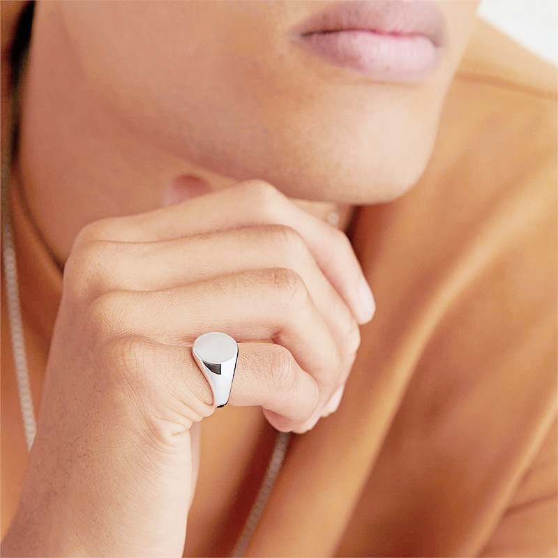 Simple Geometric Round Flat Ring