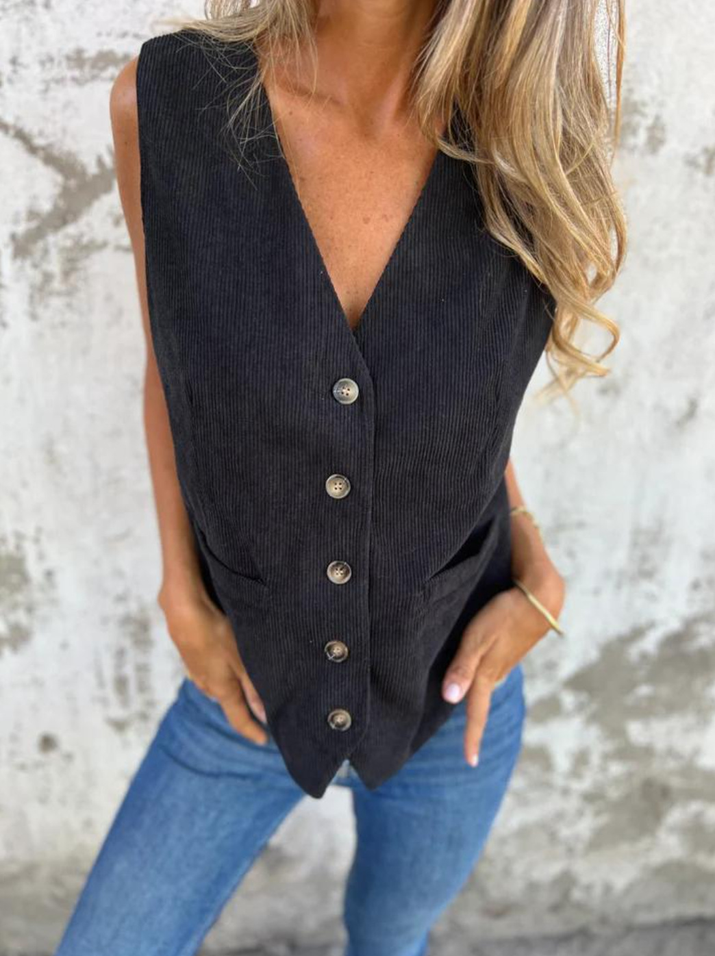 Solid Color Sleeveless Loose Casual Top Vest Black - Shop at LoveMi