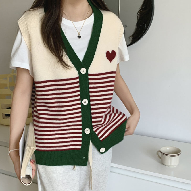 Multi-colored Stripe Heart-shaped Knitted Vest For Women Retro Outerwear Vest For Women