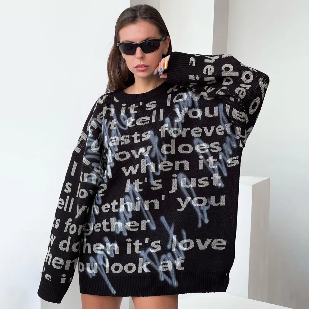 Women's Fashion Casual Loose Contrast Color Letter Embroidered Top - Black