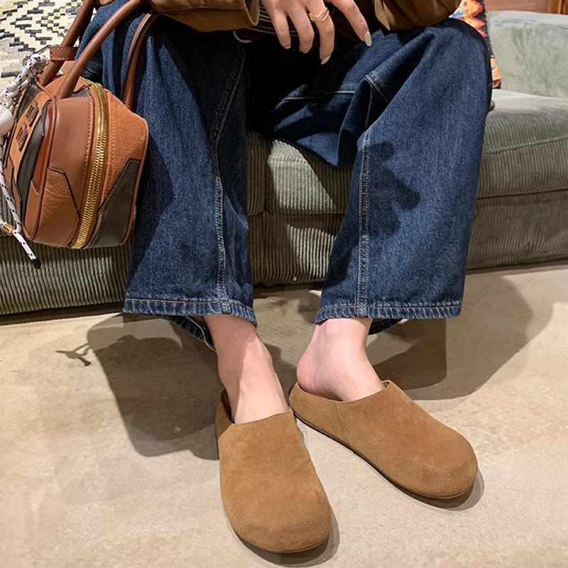 Soft And Genuine Leather Surface Slip-on Thick-soled Large Toe Half Slippers - Image 3