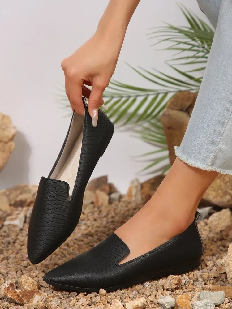 Simple Pointed Snake Pattern Flat Pumps Foreign Trade Slip-on Lazy Shoes - Black